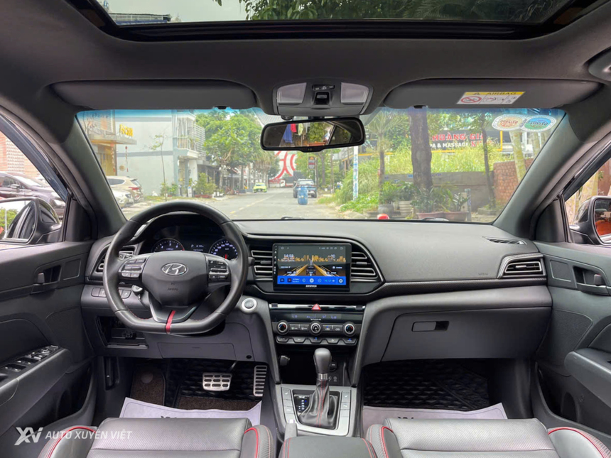 Hyundai Elantra Sport 1.6Turbo 2021 Hyundai Elantra Sport 1.6Turbo 2021