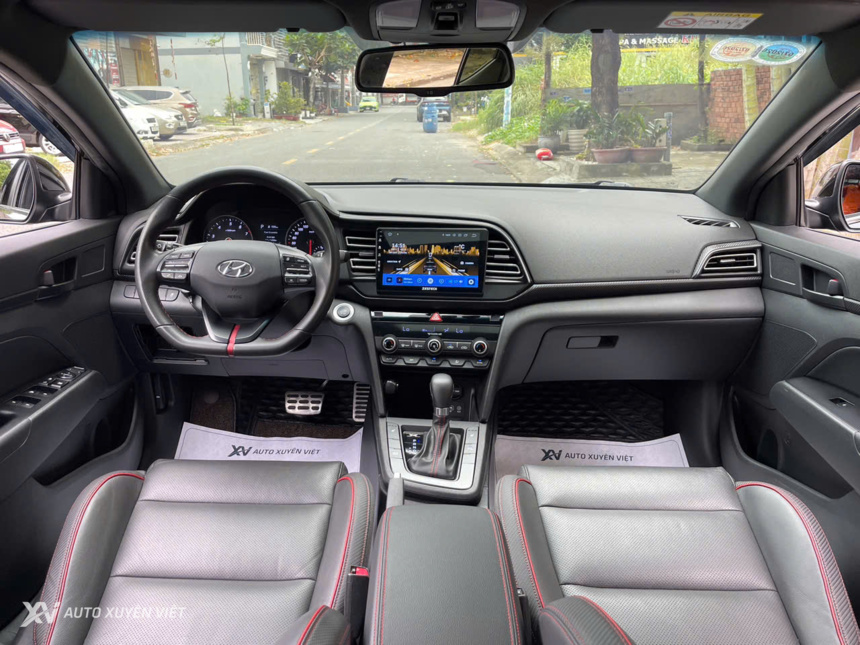 Hyundai Elantra Sport 1.6Turbo 2021 Hyundai Elantra Sport 1.6Turbo 2021