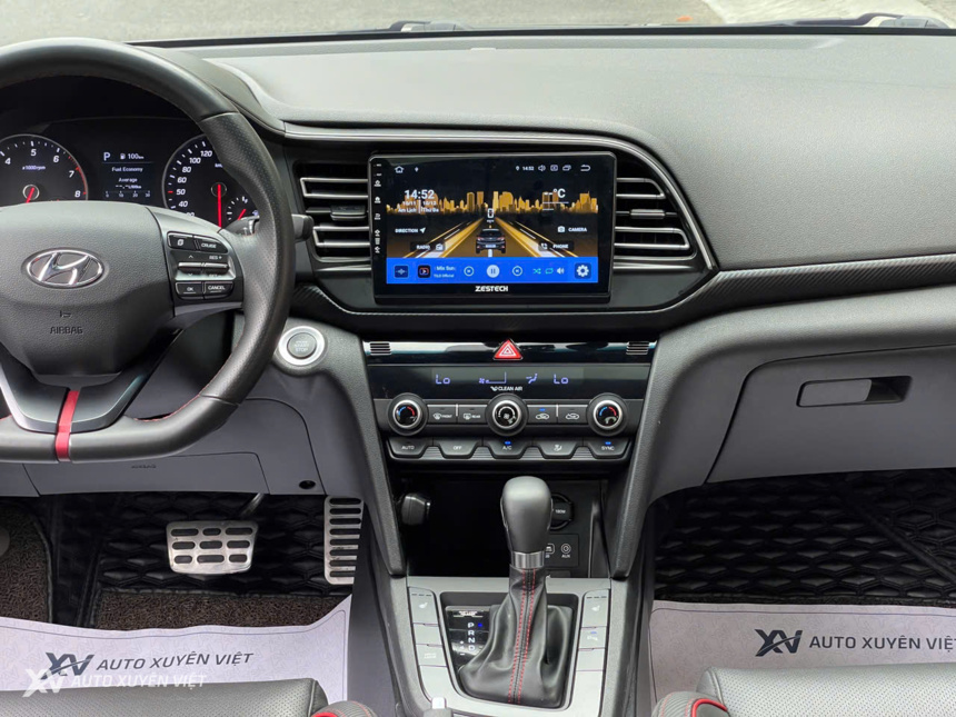 Hyundai Elantra Sport 1.6Turbo 2021 Hyundai Elantra Sport 1.6Turbo 2021