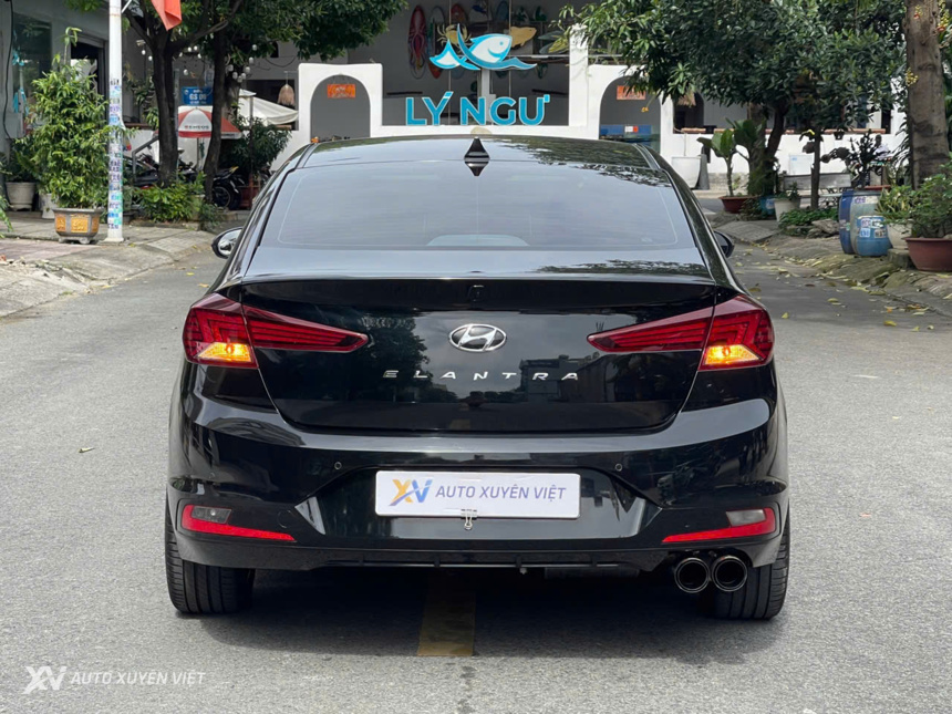 Hyundai Elantra Sport 1.6Turbo 2021 Hyundai Elantra Sport 1.6Turbo 2021