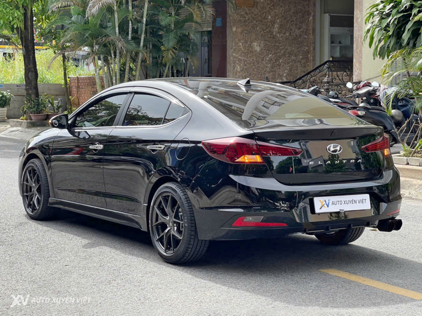 Hyundai Elantra Sport 1.6Turbo 2021 Hyundai Elantra Sport 1.6Turbo 2021