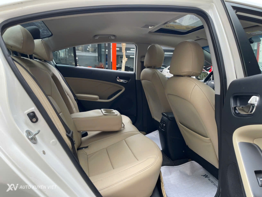 Kia Cerato 1.6AT 2016 Kia Cerato 1.6AT 2016