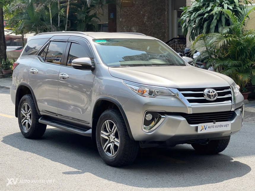 Toyota Fortuner 2.7V 4x2AT 2016