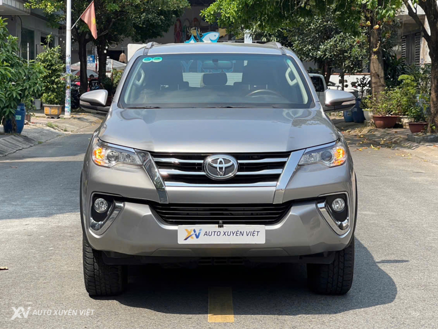 Toyota Fortuner 2.7V 4x2AT 2016