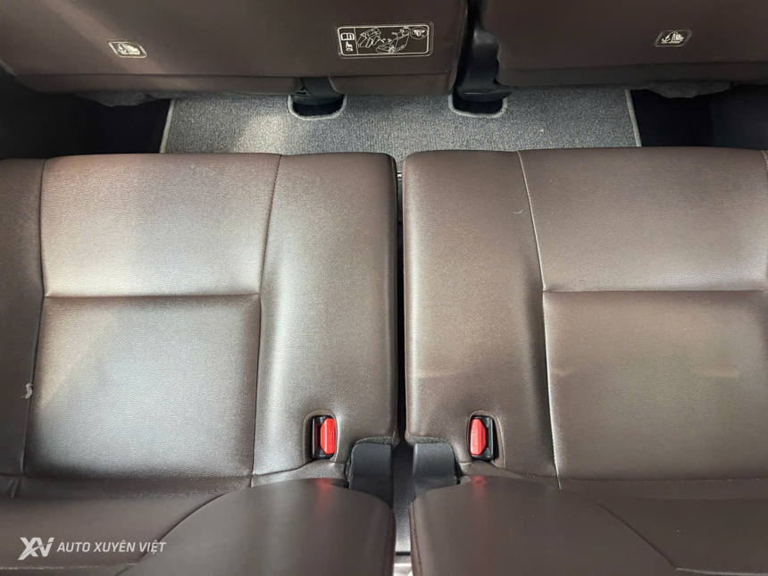 Toyota Fortuner 2.7V 4x2AT 2016