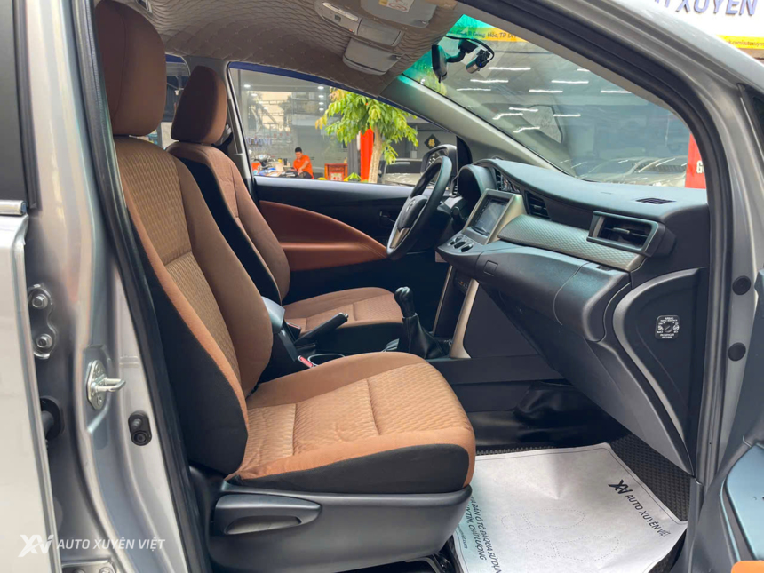 Toyota Innova 2.0E MT 2017 Toyota Innova 2.0E MT 2017