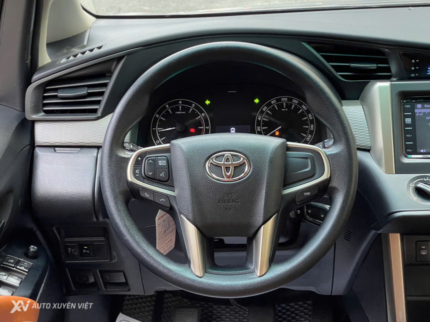 Toyota Innova 2.0E MT 2017 Toyota Innova 2.0E MT 2017