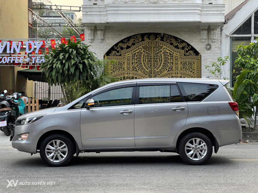 Toyota Innova 2.0E MT 2017 Toyota Innova 2.0E MT 2017