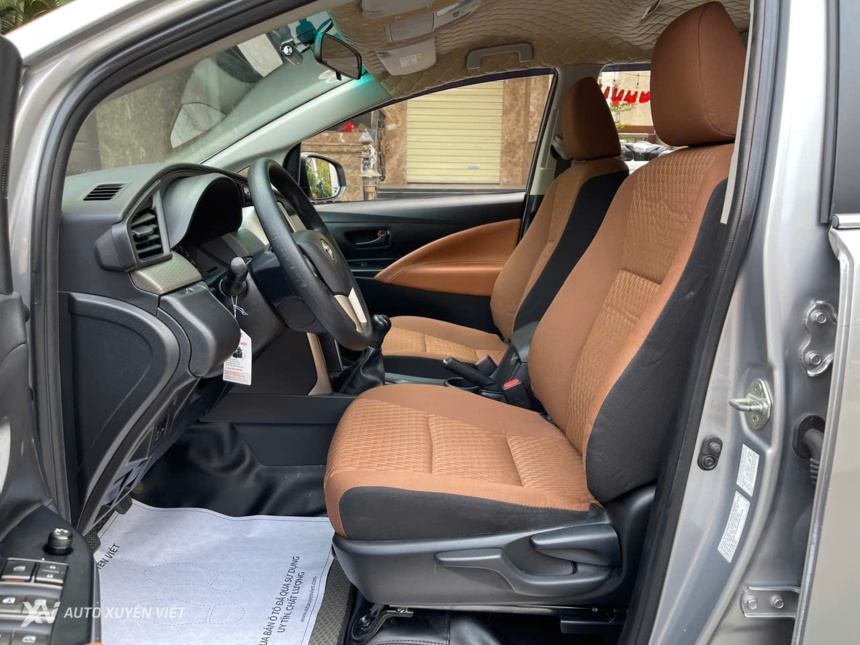 Toyota Innova 2.0E MT 2017 Toyota Innova 2.0E MT 2017