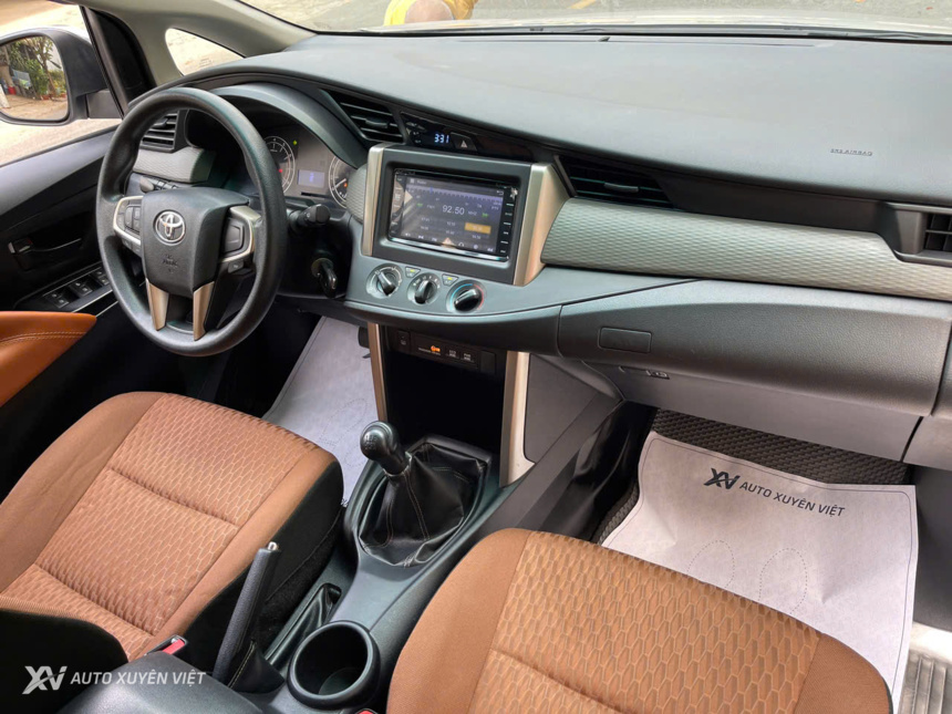 Toyota Innova 2.0E MT 2017 Toyota Innova 2.0E MT 2017