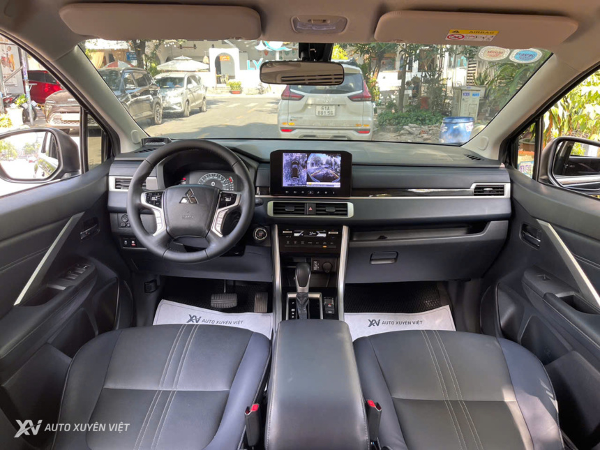 Mitsubishi Xpander Cross 1.5AT 2023 Mitsubishi Xpander Cross 1.5AT 2023