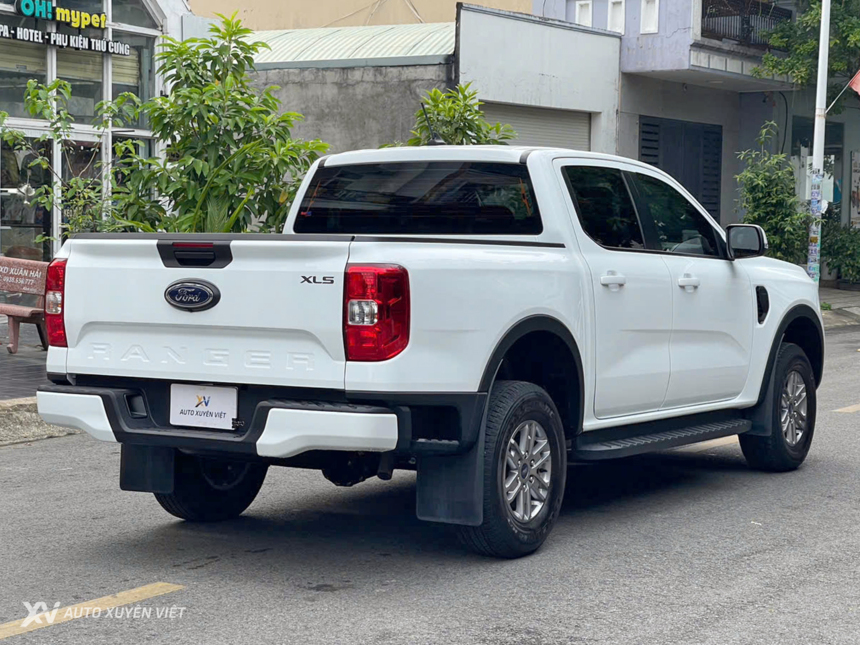 Ford Ranger XLS 2.0L 4x2AT 2024 Ford Ranger XLS 2.0L 4x2AT 2024