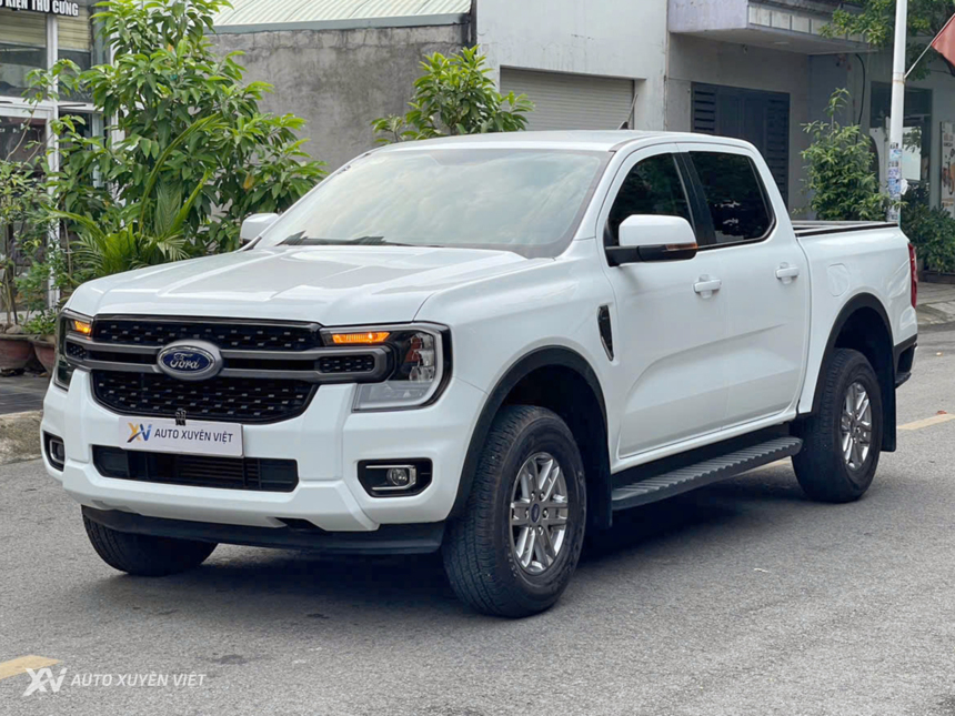 Ford Ranger XLS 2.0L 4x2AT 2024 Ford Ranger XLS 2.0L 4x2AT 2024
