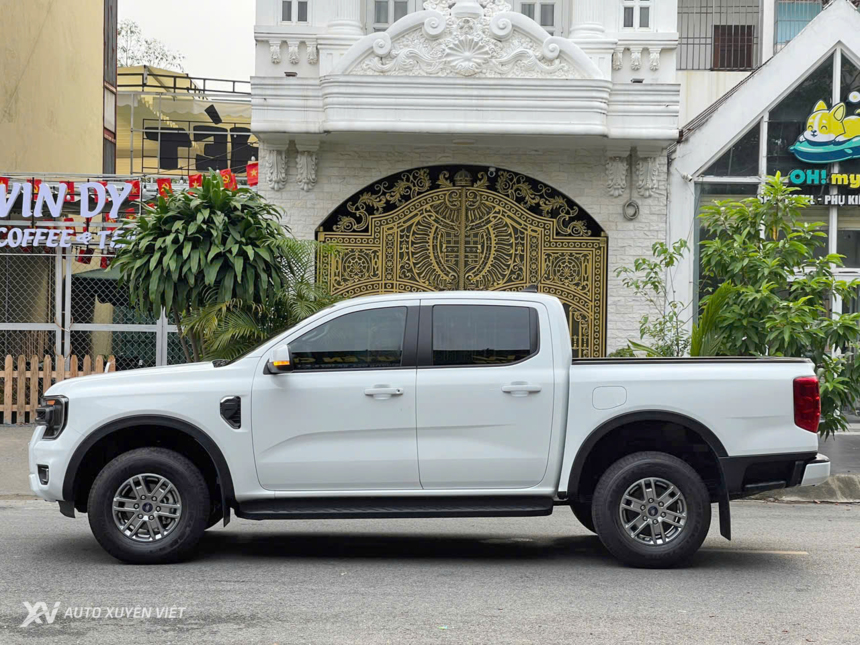 Ford Ranger XLS 2.0L 4x2AT 2024 Ford Ranger XLS 2.0L 4x2AT 2024