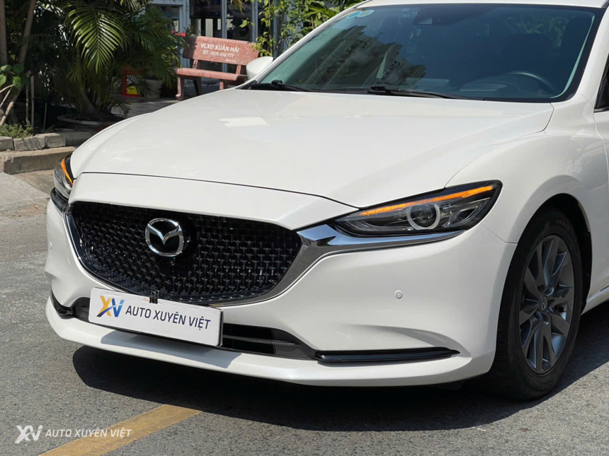 Mazda 6 2.0AT Premium 2020  Mazda 6 2.0AT Premium 2020