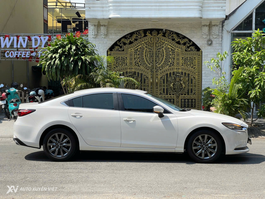 Mazda 6 2.0AT Premium 2020  Mazda 6 2.0AT Premium 2020