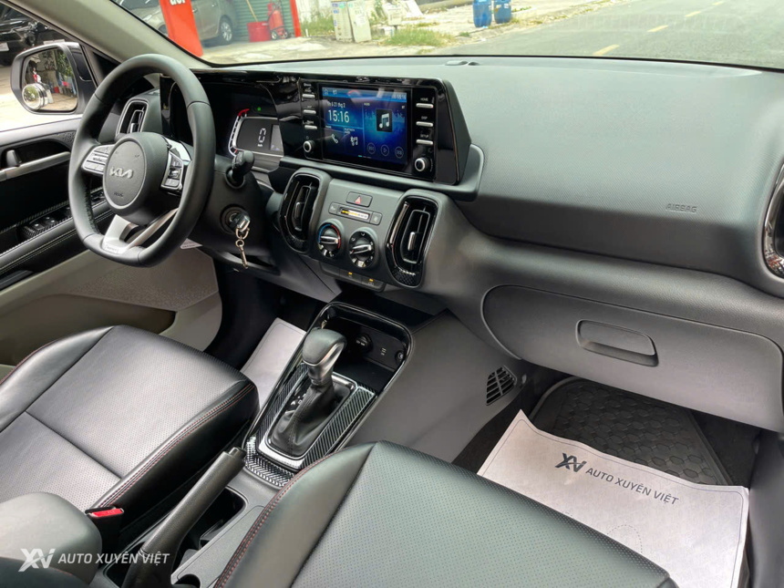 Kia Sonet 1.5AT Deluxe 2023 Kia Sonet 1.5AT Deluxe 2023