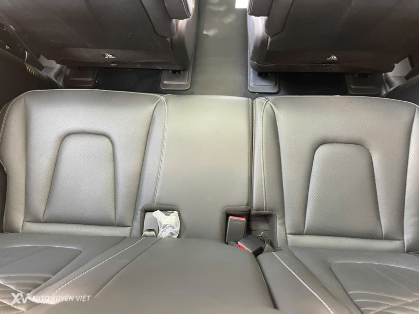 Hyundai Custin 2.0T Cao Cấp 2023