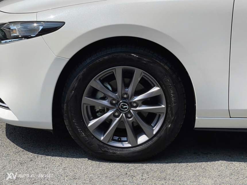 Mazda 3 1.5AT Luxury 2023 Mazda 3 1.5AT Luxury 2023