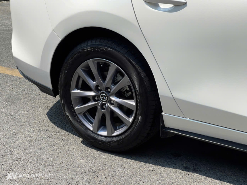 Mazda 3 1.5AT Luxury 2023 Mazda 3 1.5AT Luxury 2023