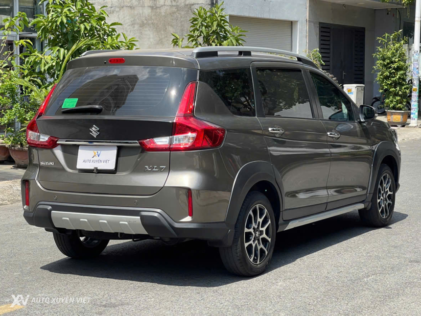 Suzuki XL7 1.5AT 2020