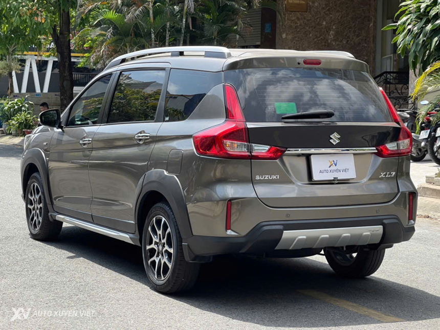 Suzuki XL7 1.5AT 2020