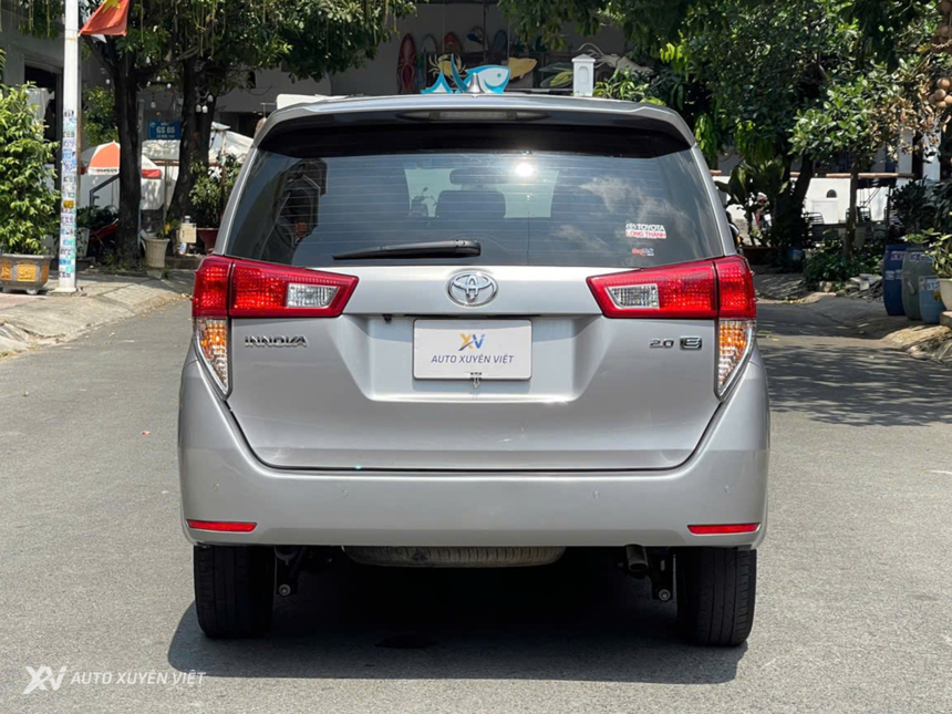 Toyota Innova 2.0E MT 2021 Toyota Innova 2.0E MT 2021