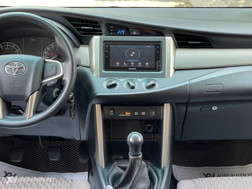 Toyota Innova 2.0E MT 2021 Toyota Innova 2.0E MT 2021