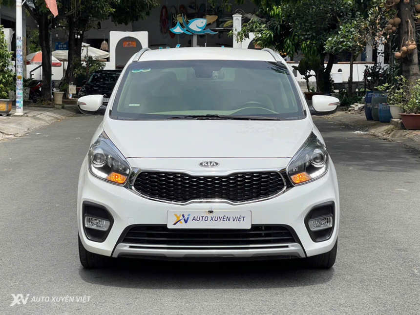 Kia Rondo 2.0 GAT 2016 Model 2017 Kia Rondo 2.0 GAT 2016 Model 2017