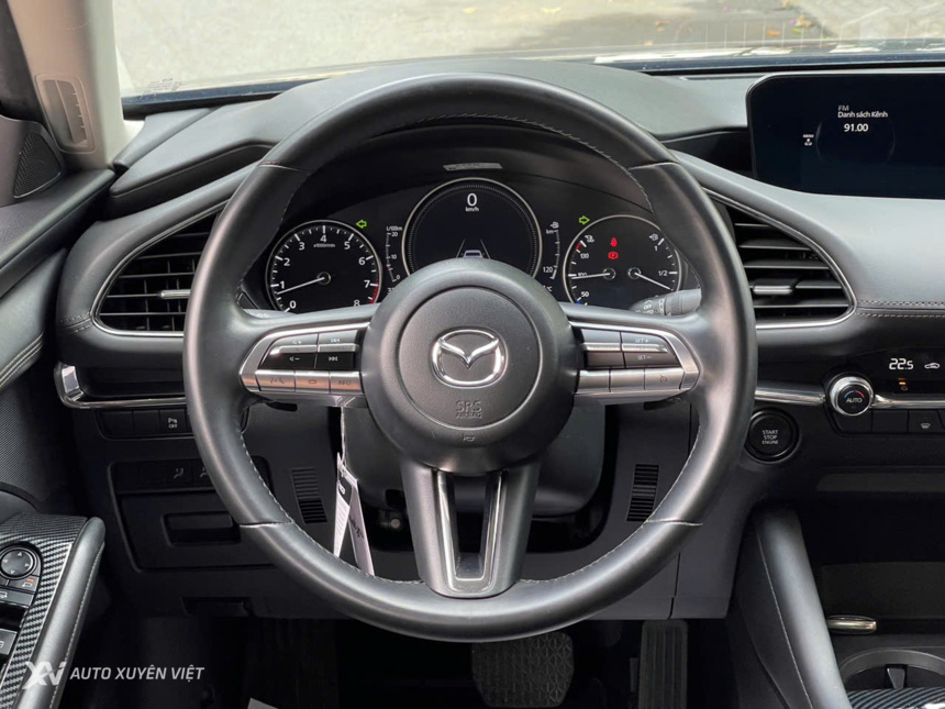 Mazda 3 1.5AT Luxury 2021 Mazda 3 1.5AT Luxury 2021