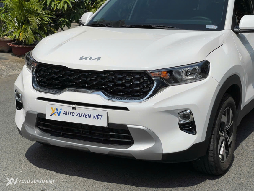 Kia Sonet 1.5AT Deluxe 2024 Kia Sonet 1.5AT Deluxe 2024
