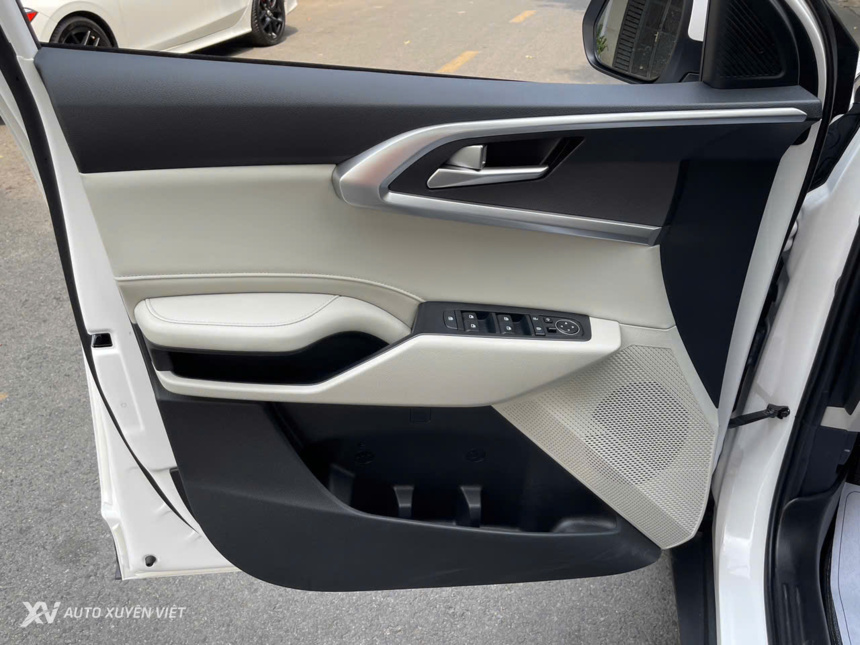 Kia Carens 1.5G Luxury 2024