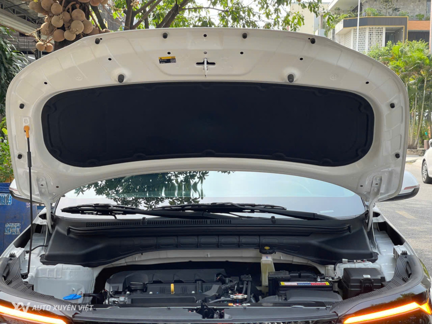 Kia Carens 1.5G Luxury 2024