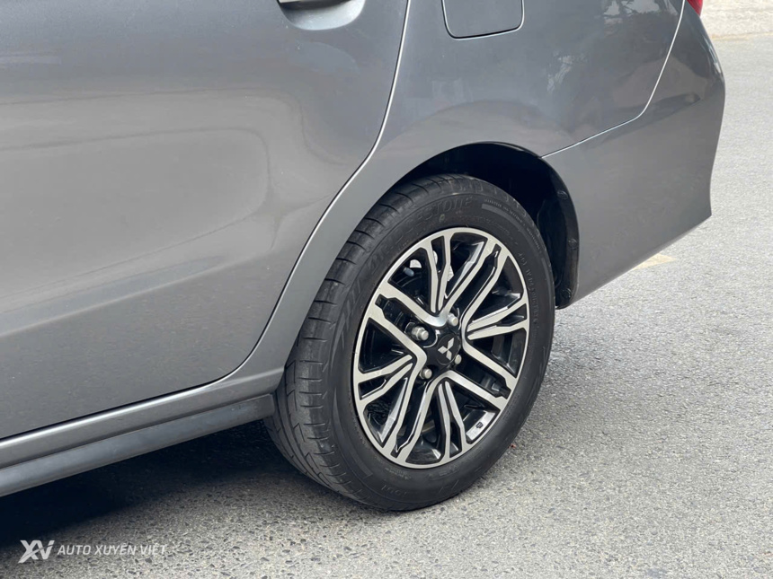 Mitsubishi Attrage 1.2MT 2021