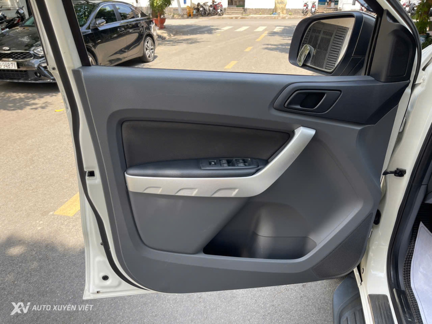 Ford Ranger XLS 2.2MT 2016