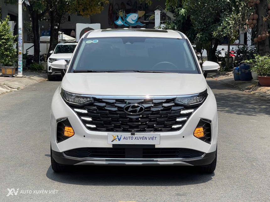 Hyundai Custin 2.0T Cao Cấp 2023 Hyundai Custin 2.0T Cao Cấp 2023