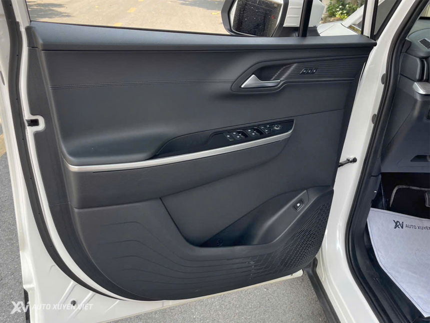 Hyundai Custin 2.0T Cao Cấp 2023 Hyundai Custin 2.0T Cao Cấp 2023