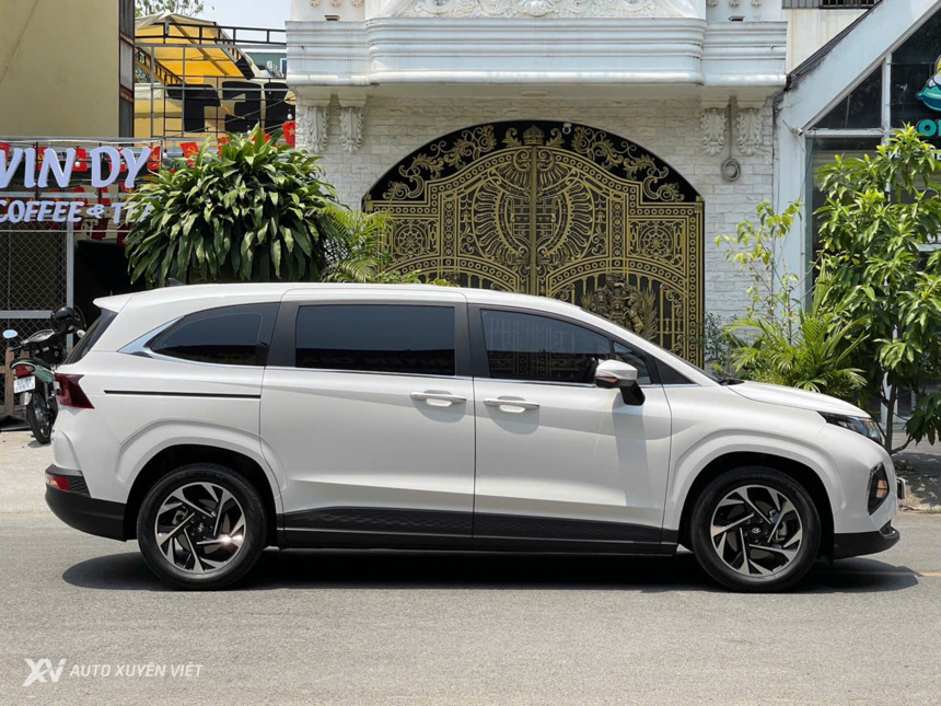 Hyundai Custin 2.0T Cao Cấp 2023 Hyundai Custin 2.0T Cao Cấp 2023