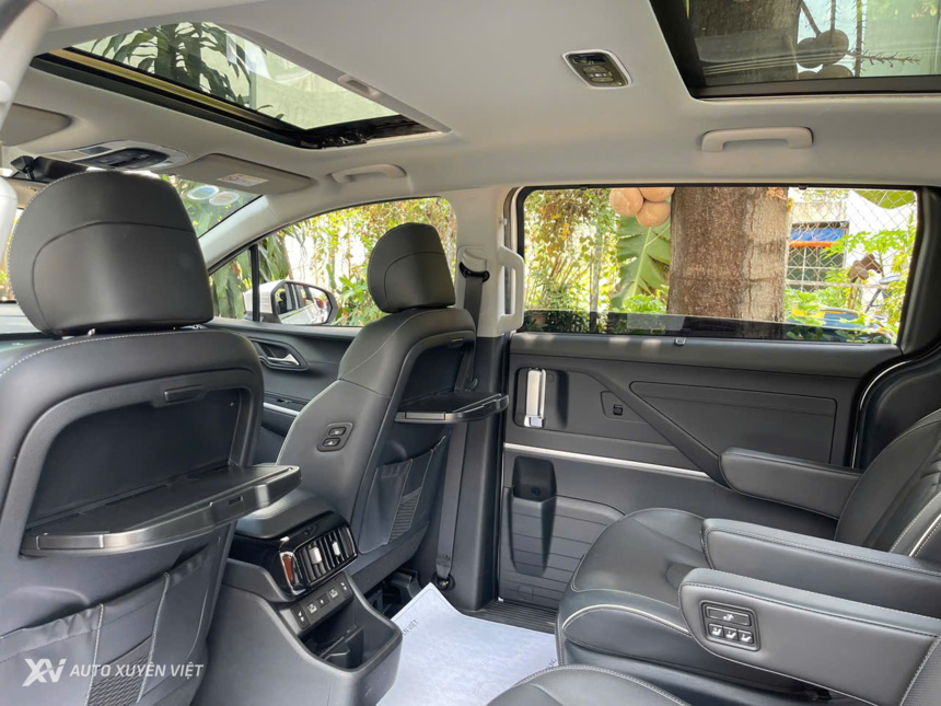 Hyundai Custin 2.0T Cao Cấp 2023 Hyundai Custin 2.0T Cao Cấp 2023