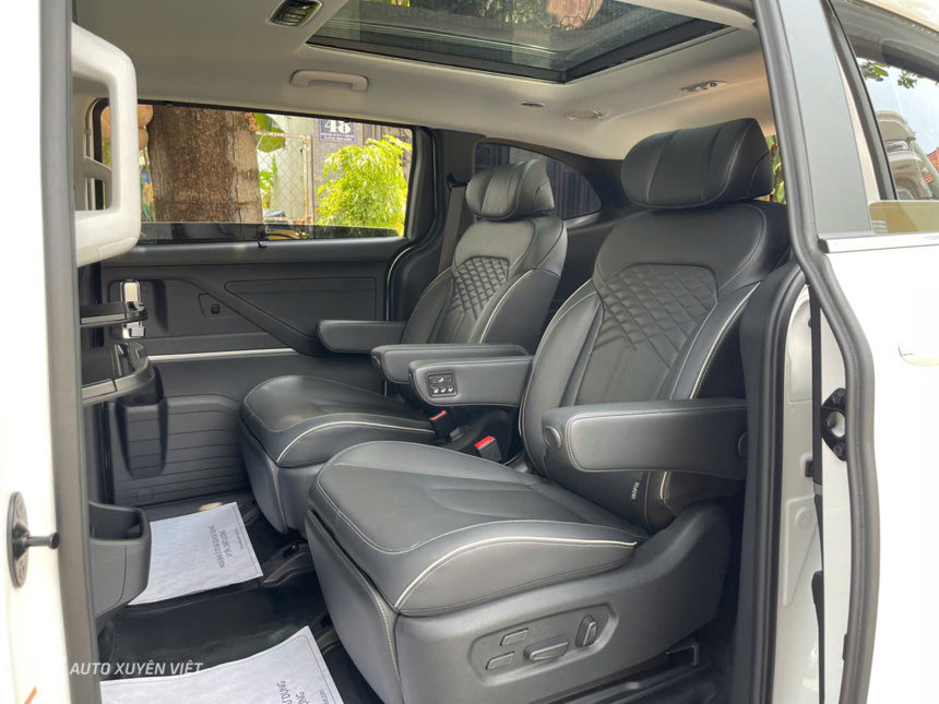 Hyundai Custin 2.0T Cao Cấp 2023 Hyundai Custin 2.0T Cao Cấp 2023