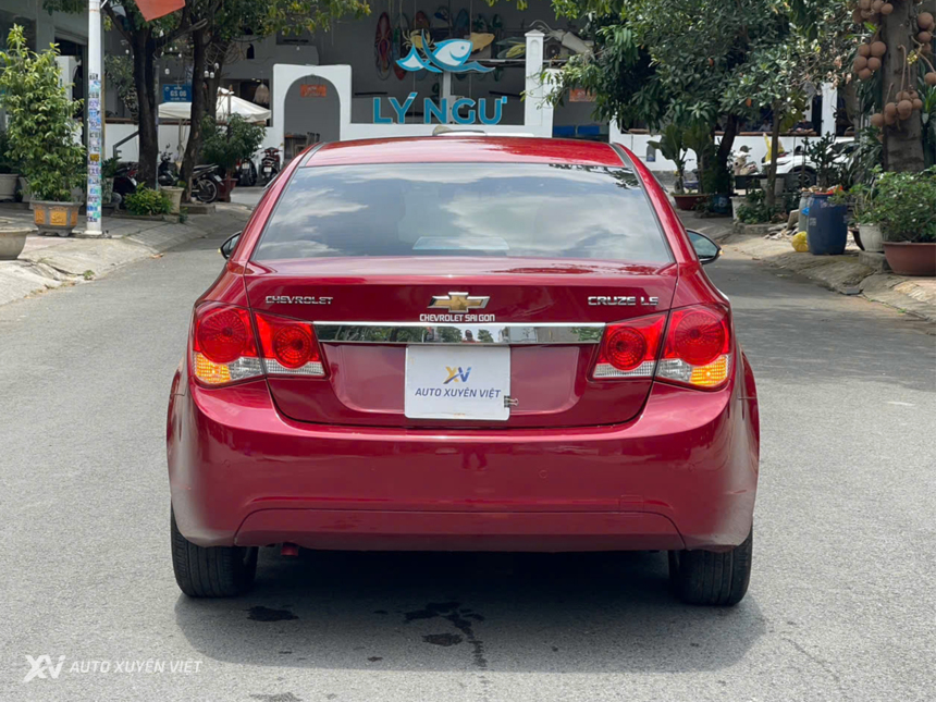 Chevrolet Cruze LS 1.6MT 2014