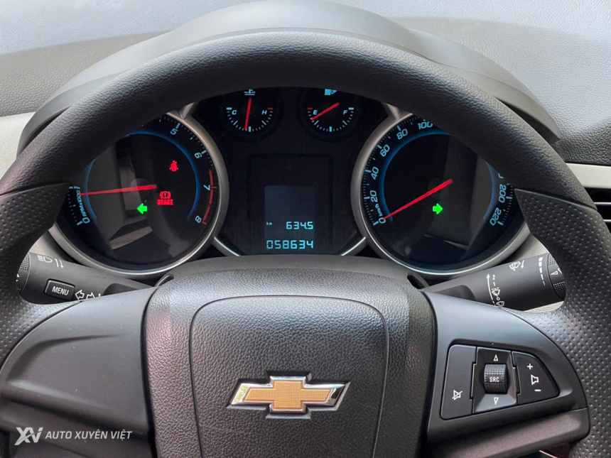 Chevrolet Cruze LS 1.6MT 2014