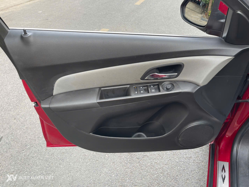 Chevrolet Cruze LS 1.6MT 2014