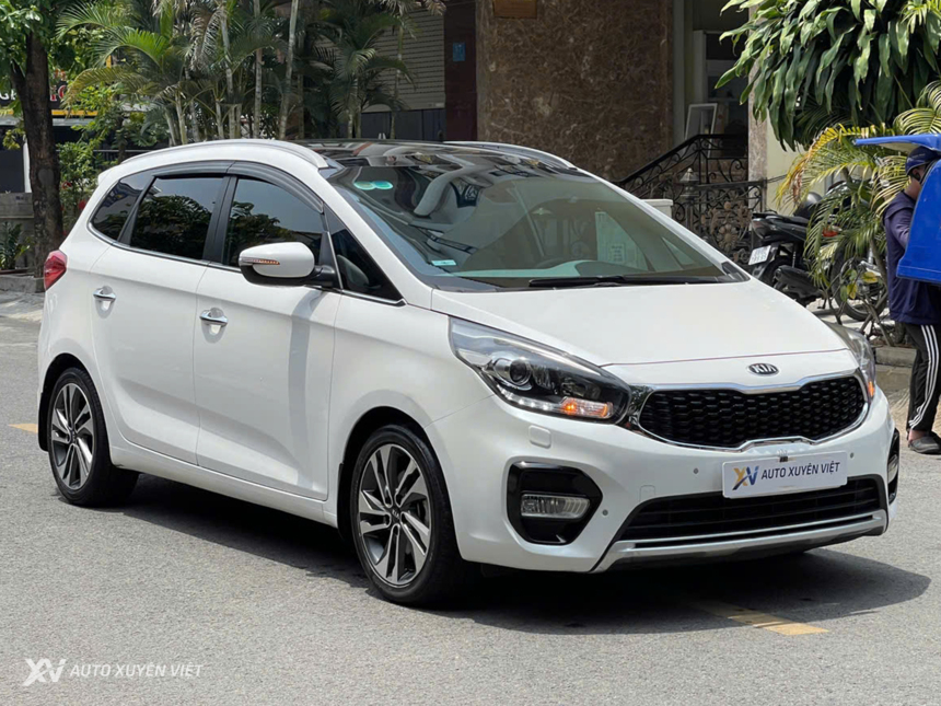 Kia Rondo 2.0 GATH 2016 Mẫu Mới 2017