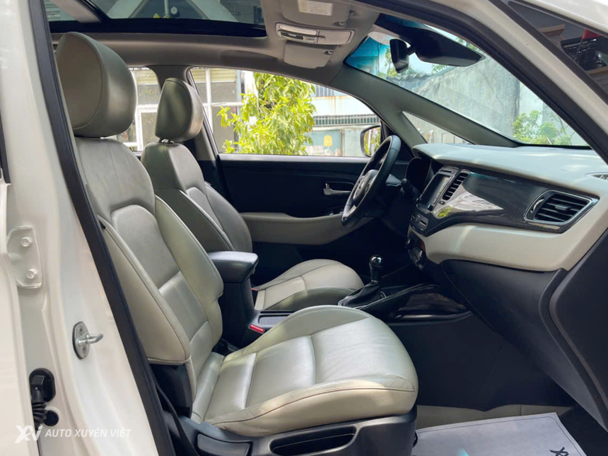 Kia Rondo 2.0 GATH 2016 Mẫu Mới 2017