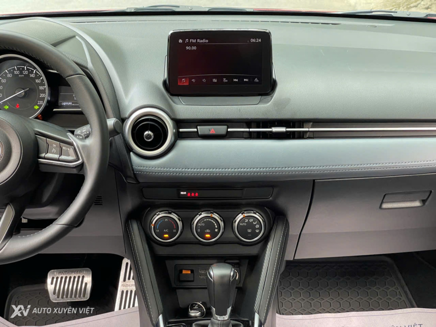 Mazda 2 1.5AT Luxury 2023