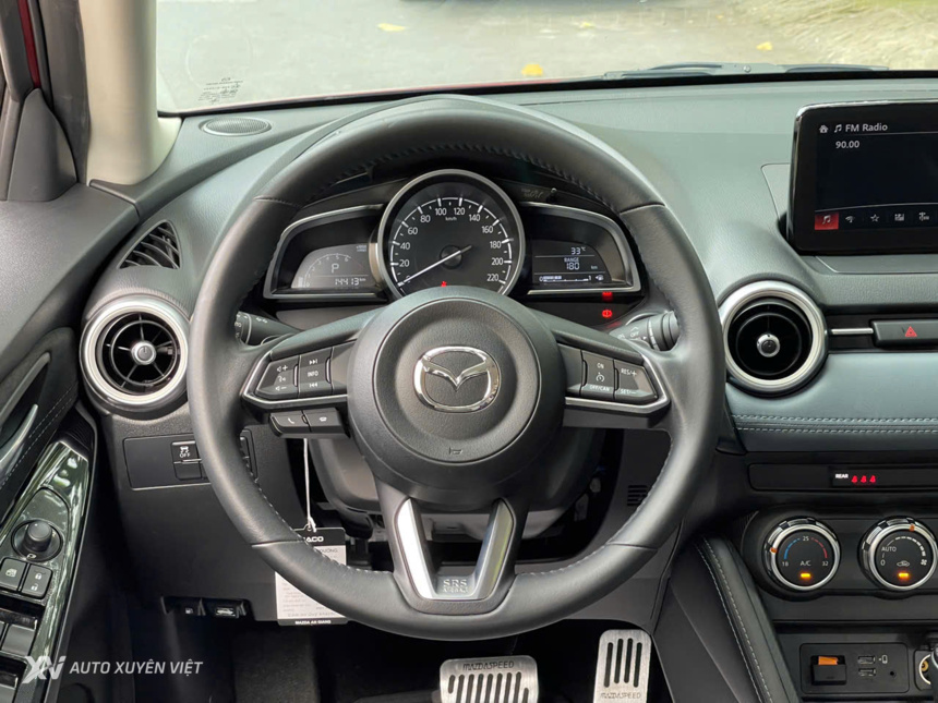 Mazda 2 1.5AT Luxury 2023