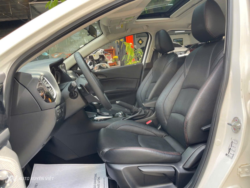 Mazda 3 1.5AT 2014 Mẫu Mới 2015 Mazda 3 1.5AT 2014 Mẫu Mới 2015