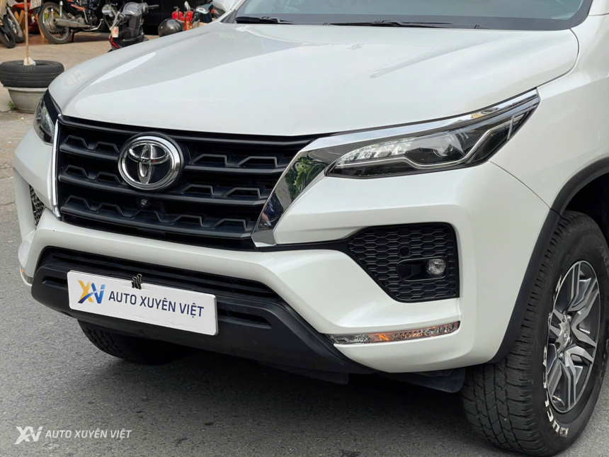 Toyota Fortuner Máy Dầu 2.4L AT 2024