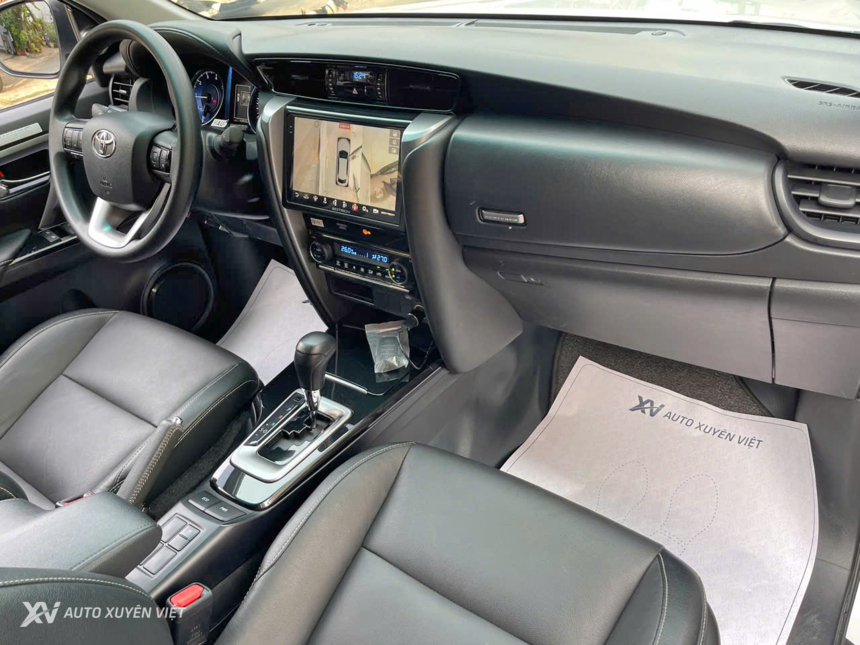 Toyota Fortuner Máy Dầu 2.4L AT 2024